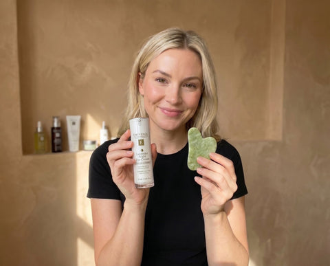 Puffy Eyes? This 2-Minute Gua Sha Trick Helps You Look More Awake